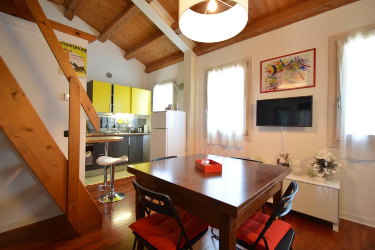 Casa Vacanze Chez La Reine - Holiday Home Vicenza Exterior foto