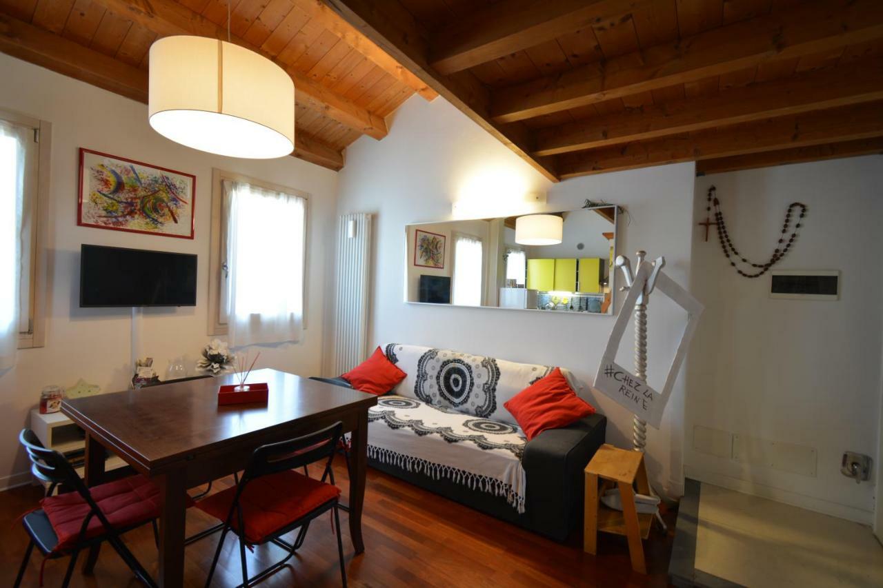 Casa Vacanze Chez La Reine - Holiday Home Vicenza Exterior foto