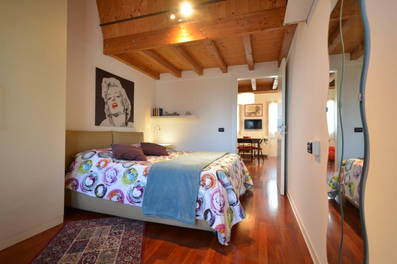 Casa Vacanze Chez La Reine - Holiday Home Vicenza Exterior foto